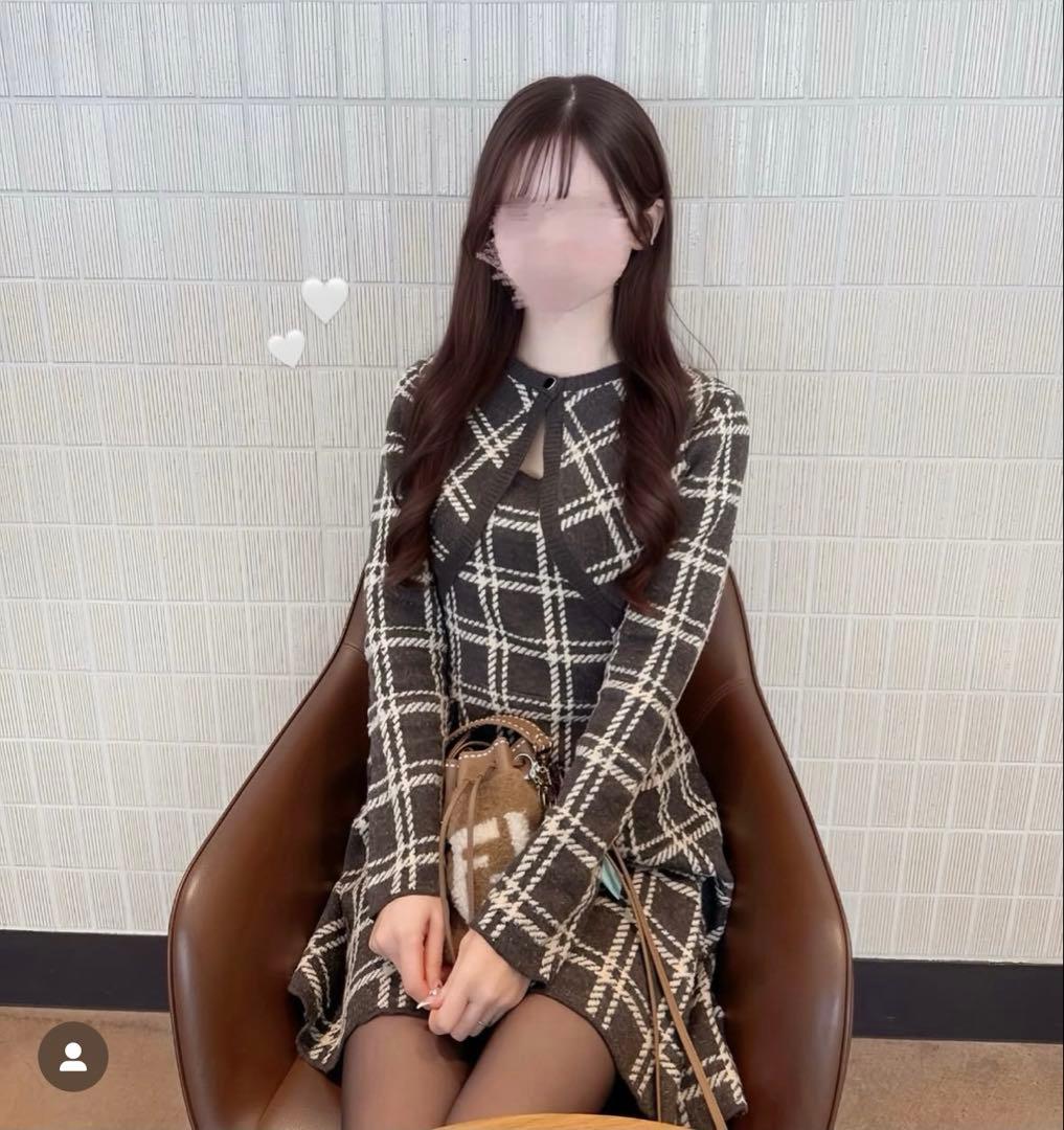 新品♡Herlipto　Pantheon Checked Knit Dress