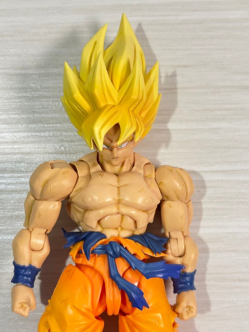 カスタム品 S.H.Figuarts 孫悟空 伝説のスーパーサイヤ人 フィギュア
