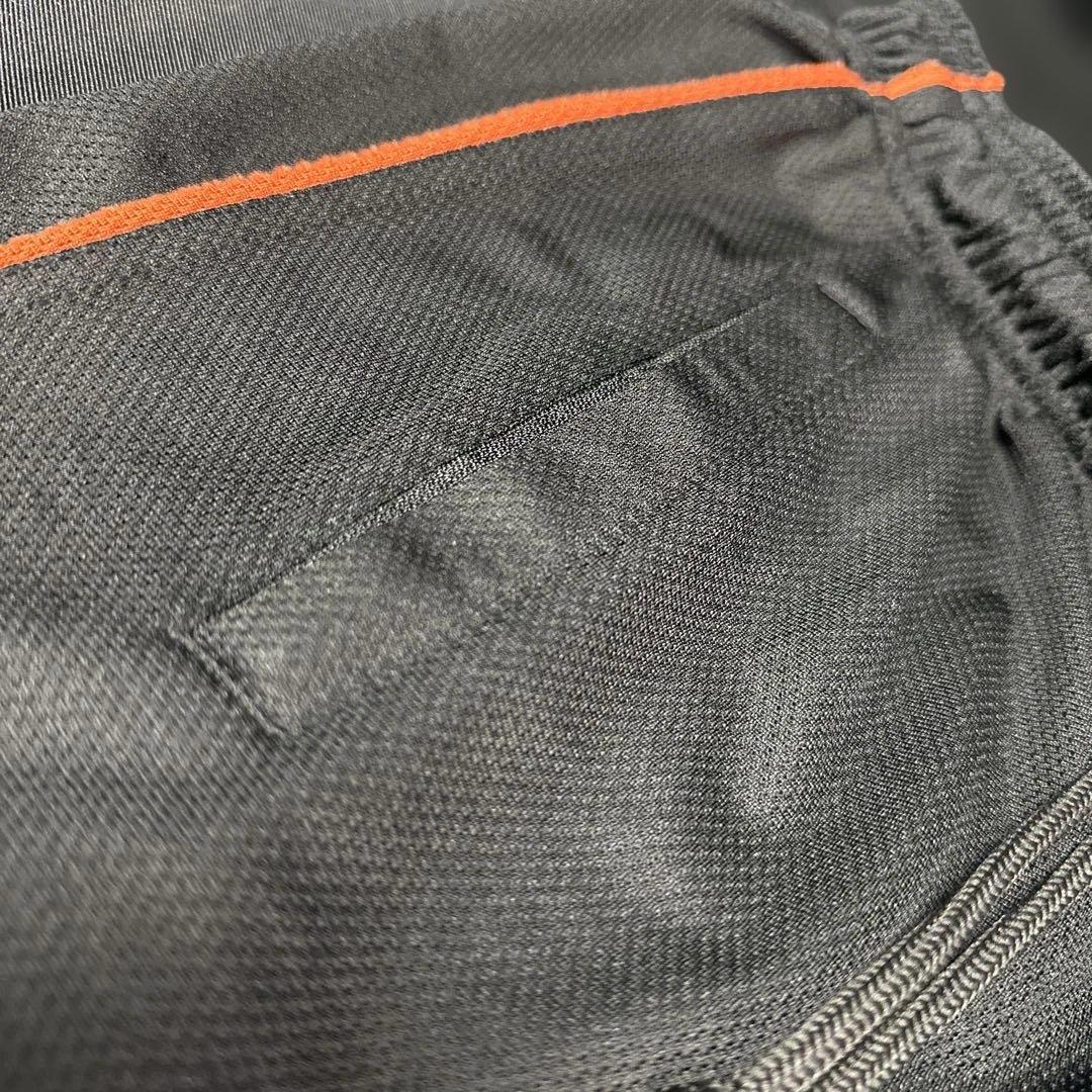 GASPトレーニングブランドメッシュブラックショートパンツ海外S サイズ