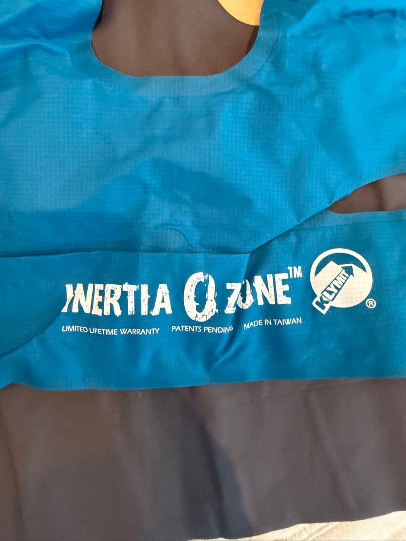 美品　KLYMIT クライミット)Inertia Ozone イナーシャ オゾン