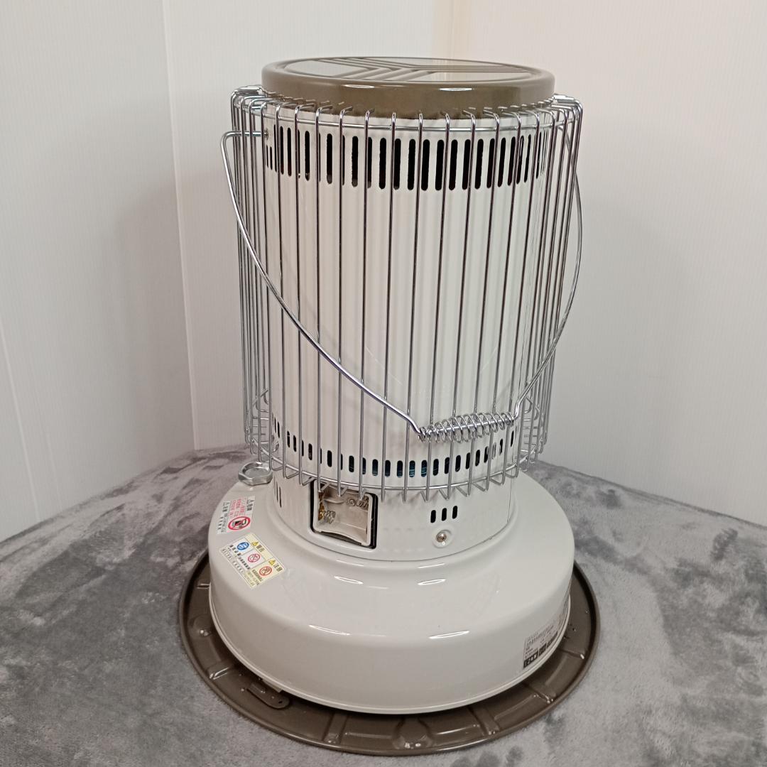 訳アリ未使用品】 トヨトミ 石油ストーブ KS-67E White Clean