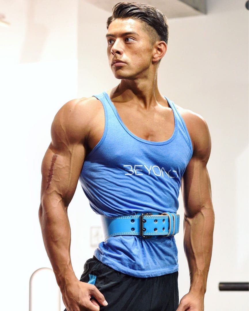 エドワード加藤プロデュース100本限定BEYOND GYM パワーベルト