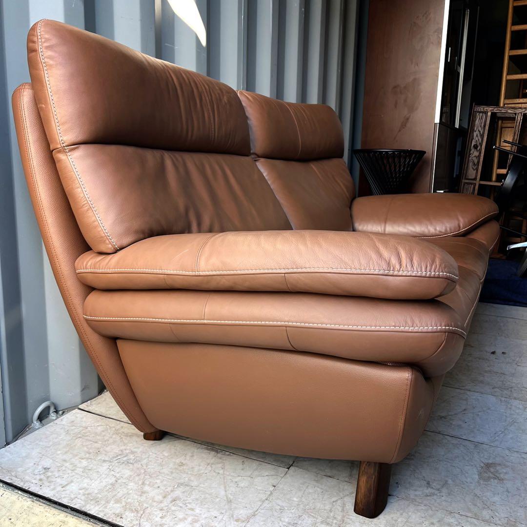 取付無料！カリモク家具 本革 ZT83北欧風リーベルブラウン2.5人掛け