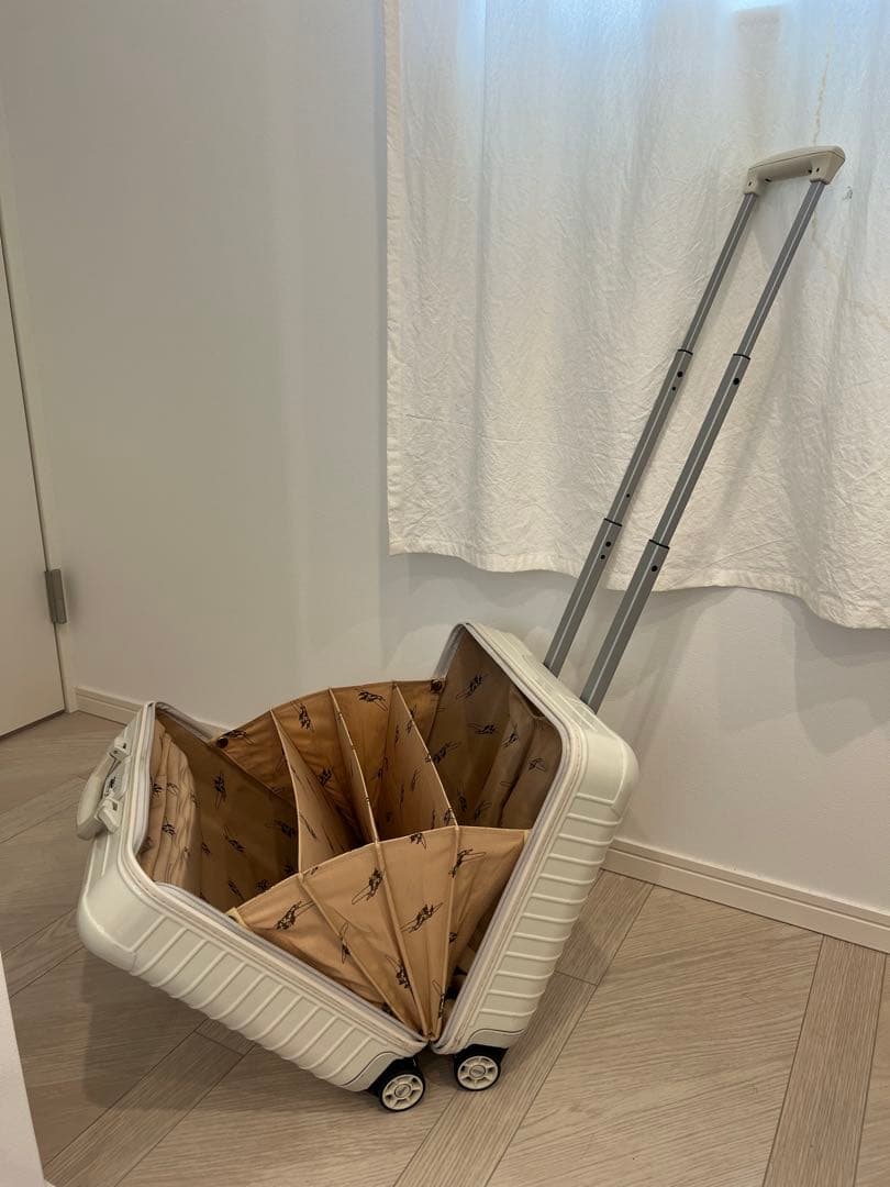 リモワ　エクリュ 4輪　ユナイテッドアローズ別注