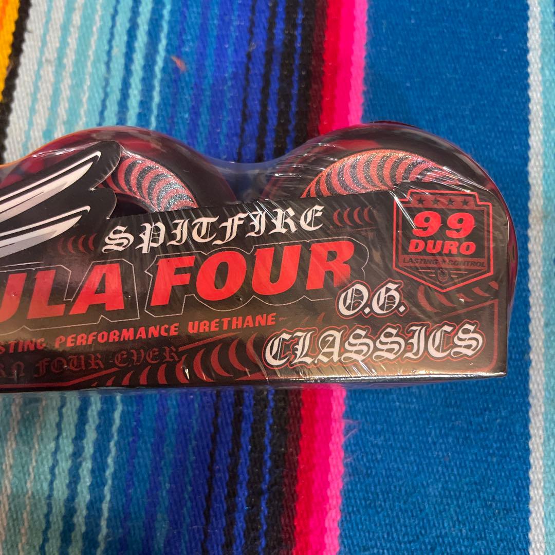 スケートボード SPITFIRE FORMULA FOUR 99D CLASSICS54mm