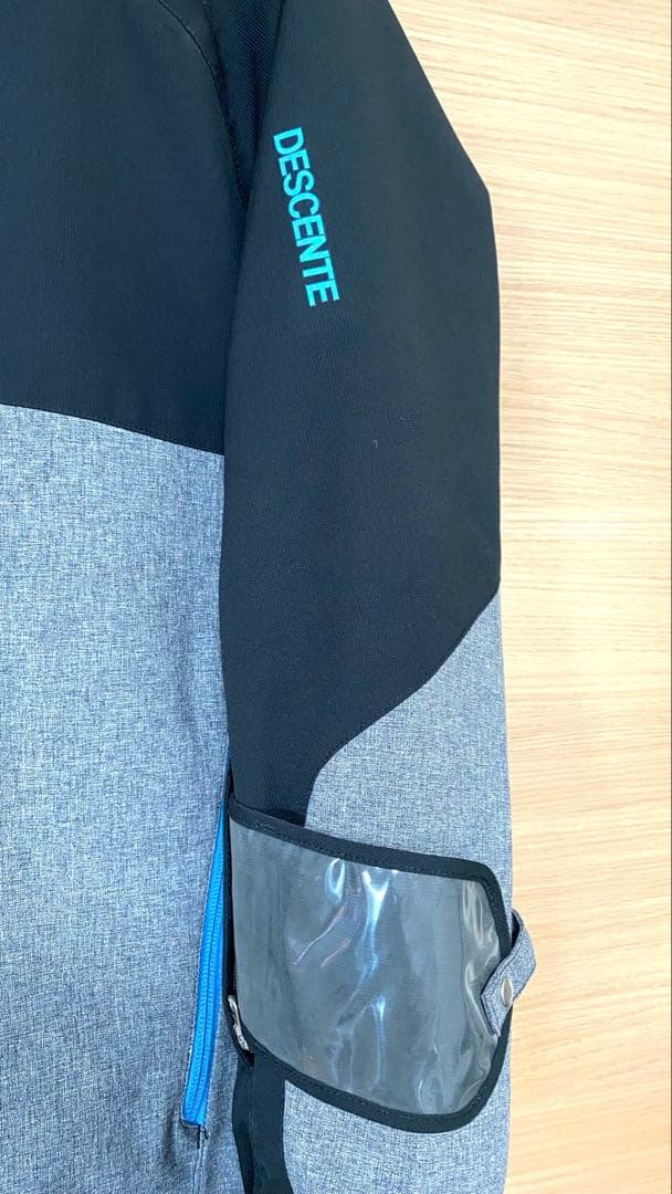 パンザラコ‼️ デサントスキーウェア　上下セット