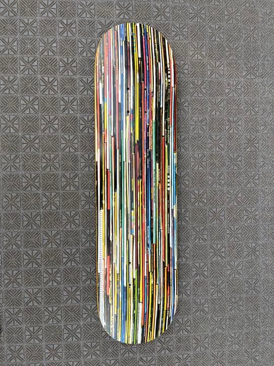 アップルバムとニュータイプのスケートデッキ