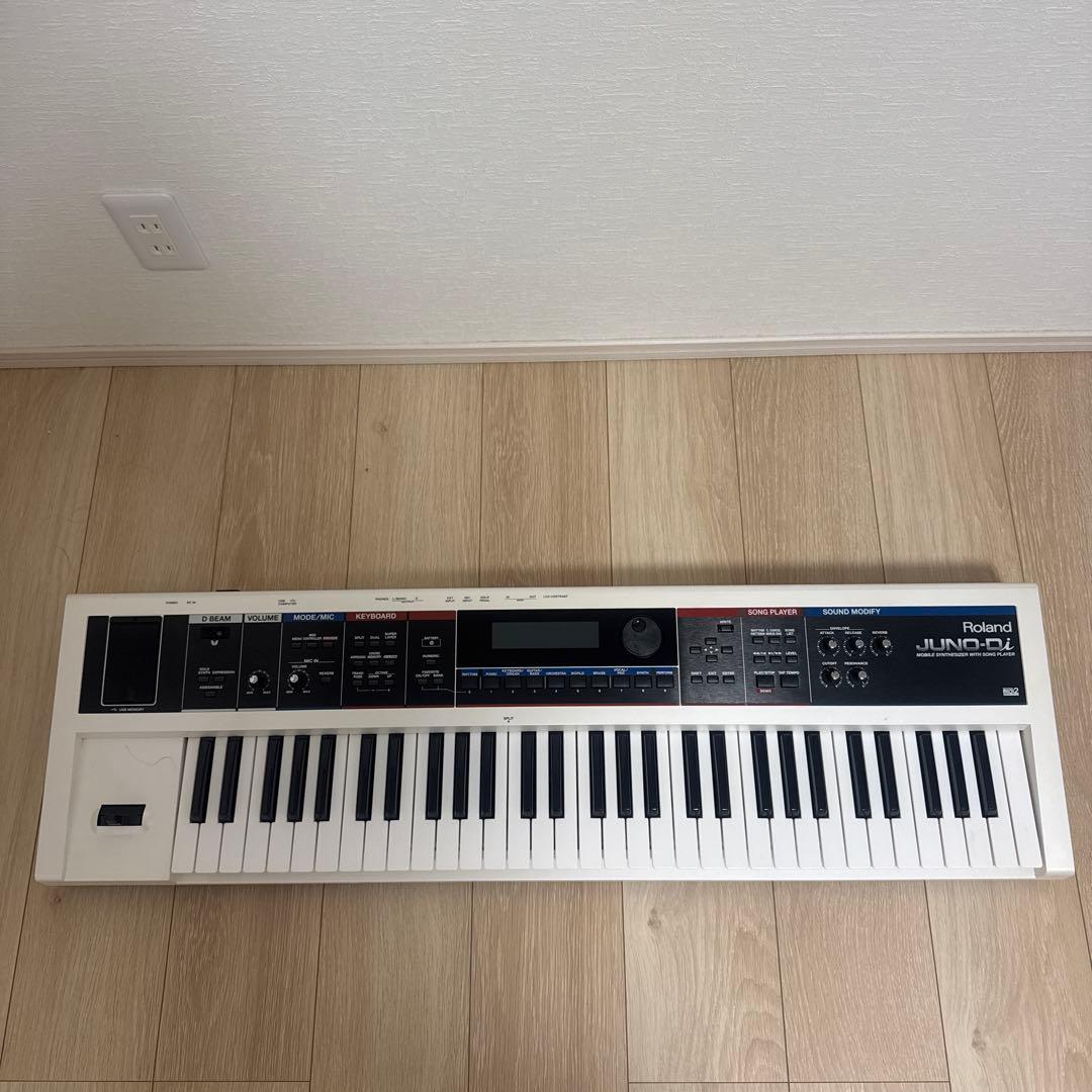 【美品】Roland 61鍵 シンセサイザー JUNO-DI-WH ホワイト