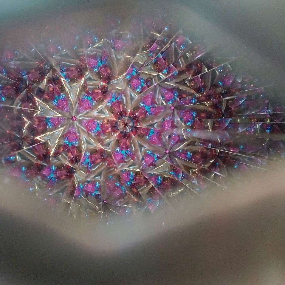 ＊「ペット、喫煙者無し」　万華鏡ステンドグラス　ガラス製カレイドスコープ