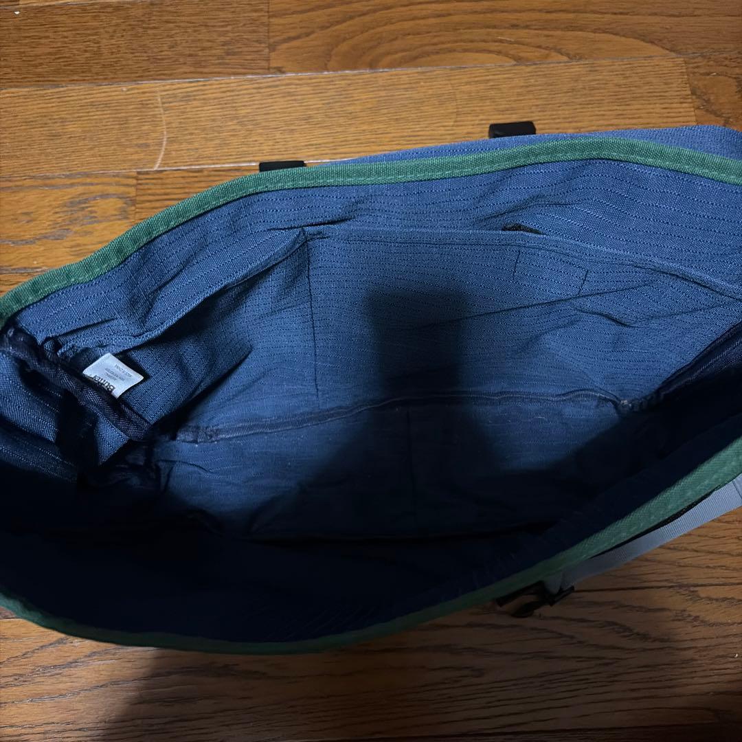 BUTTER メッセンジャーバッグ