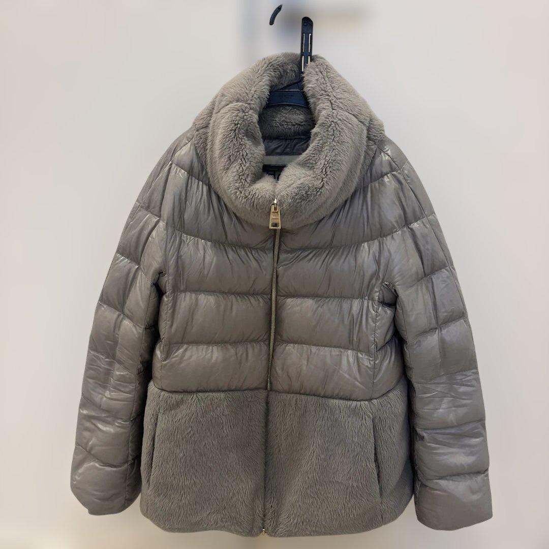 Herno グレー フード付きダウンジャケット