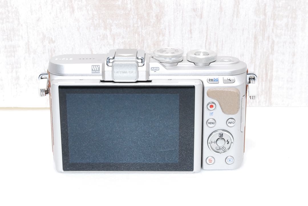 ❤️美品❤️ダブルレンズ❤️Wi-Fi❤️すぐ使える OLYMPUS PEN E-PL8