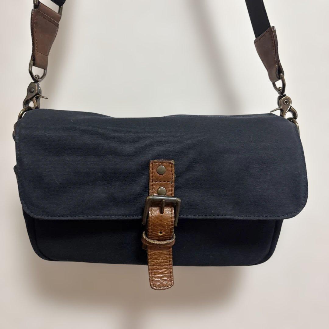 ONA カメラバッグ