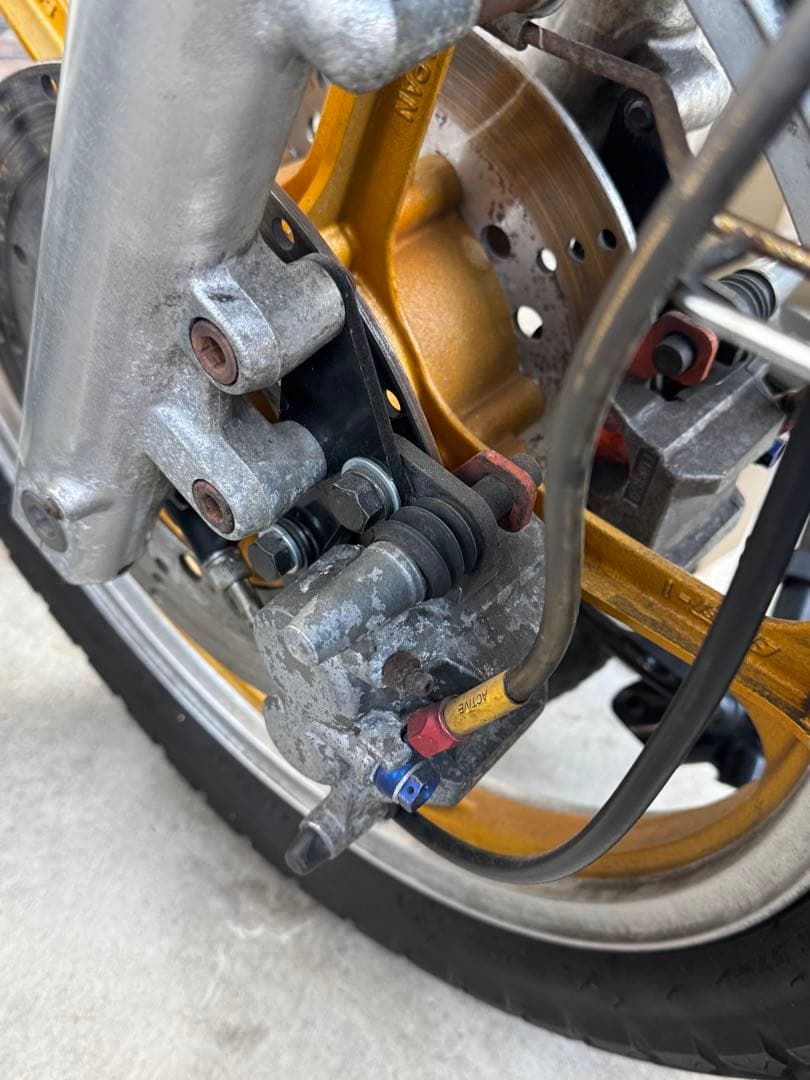 ゼファー400用 ホイールフロント19インチ リヤ18インチ - メルカリ