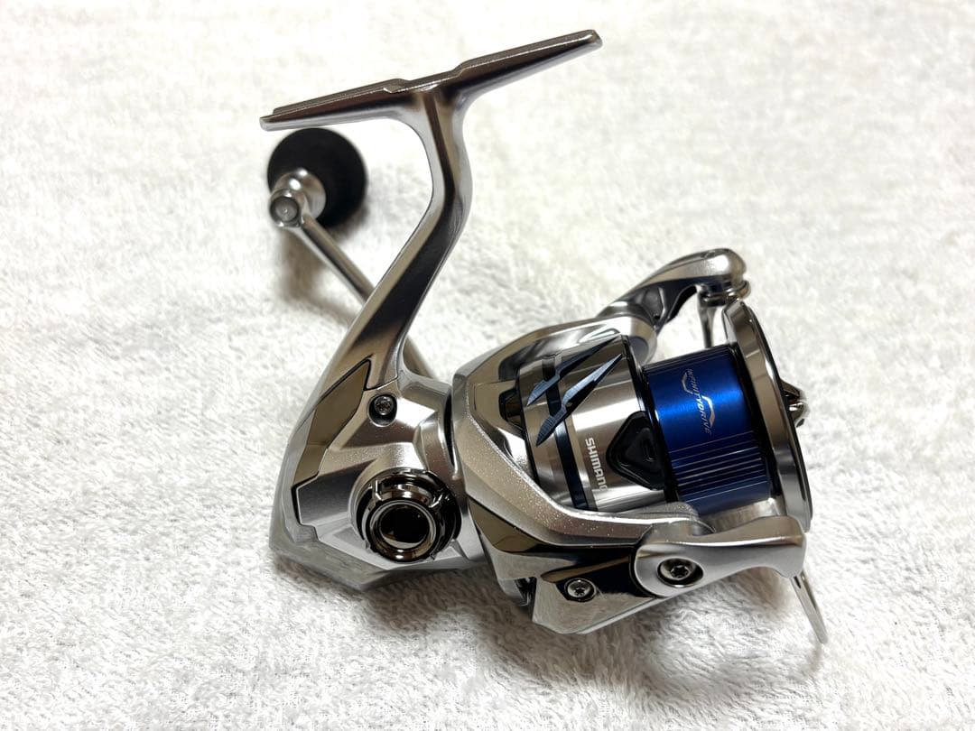 【値下げ】SHIMANO 23ストラディック C3000xg スピニングリール