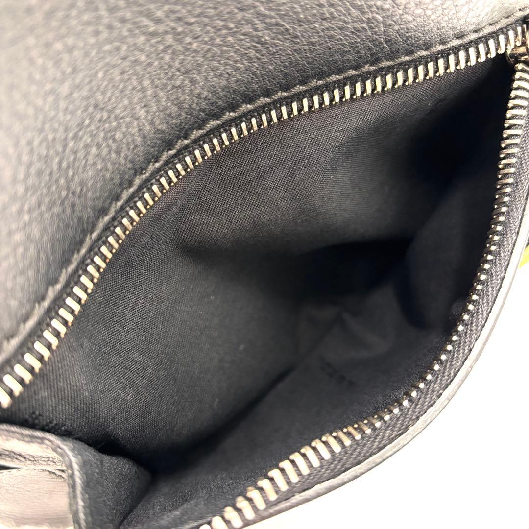 【美品】フェンディ リュック ロゴ バイザウェイ クリスタルビジュー レザー 黒