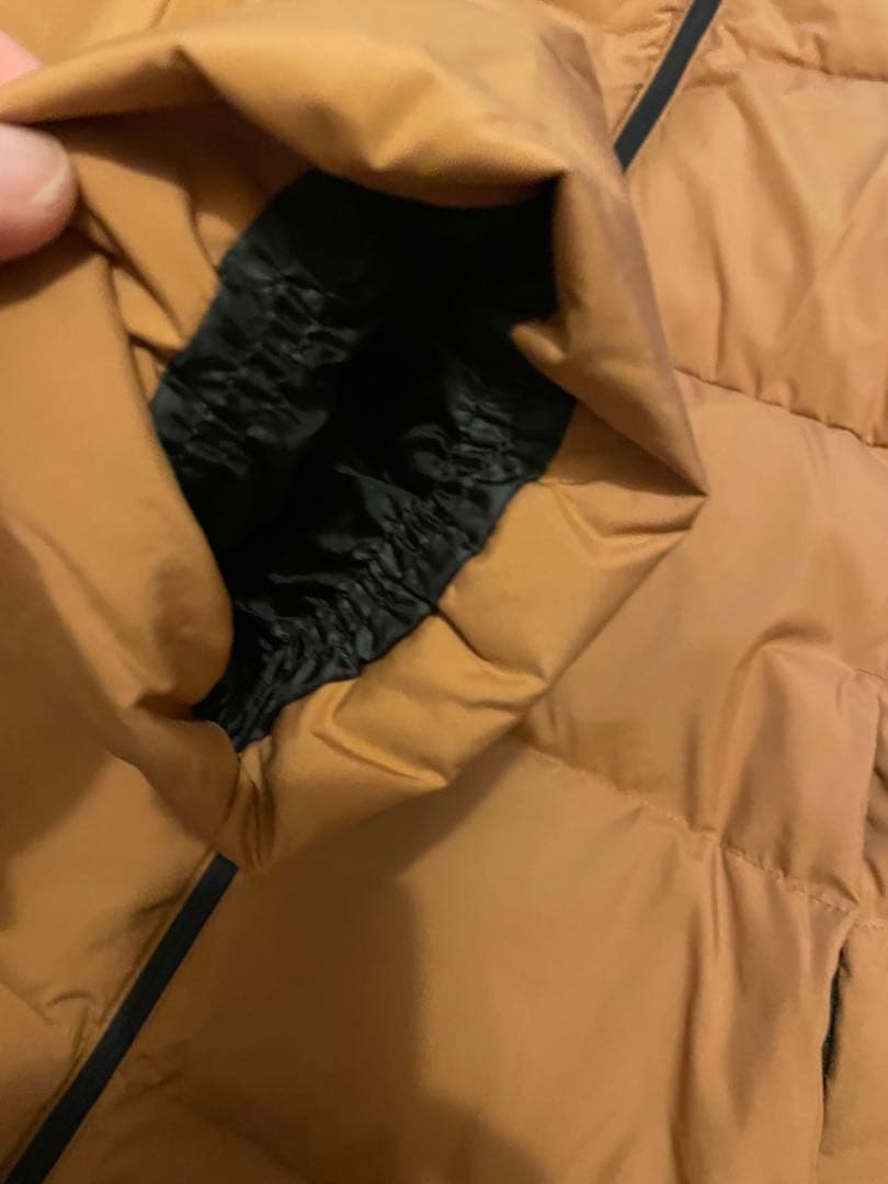 新品未使用PUMA warmCELL フーデッドダウン パッファー S キャメル