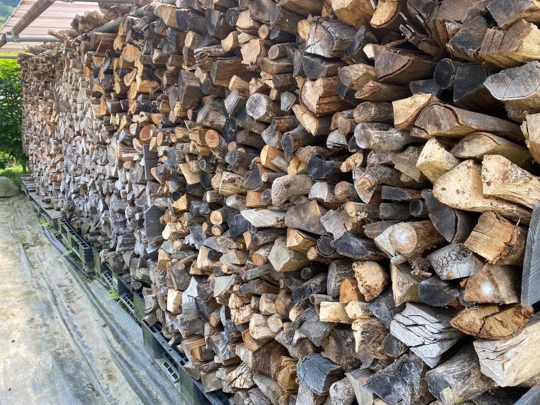 超激安！薪ストーブ用薪 広葉樹ミックス １㎥ お早めに！