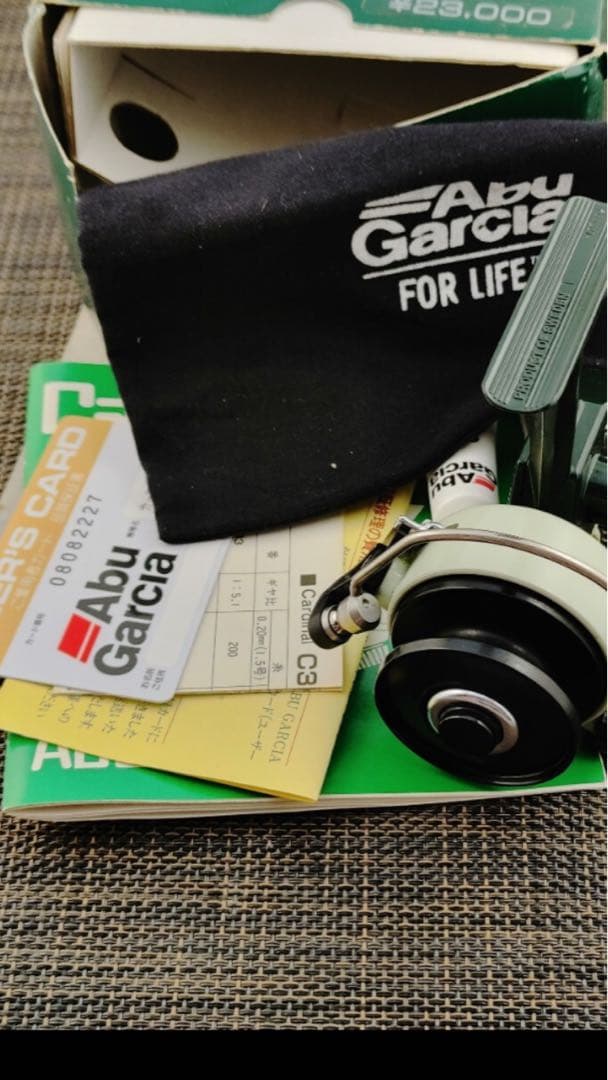 ABU カーディナル33 箱 袋説明書付属 760301 美品 ラインローラー付