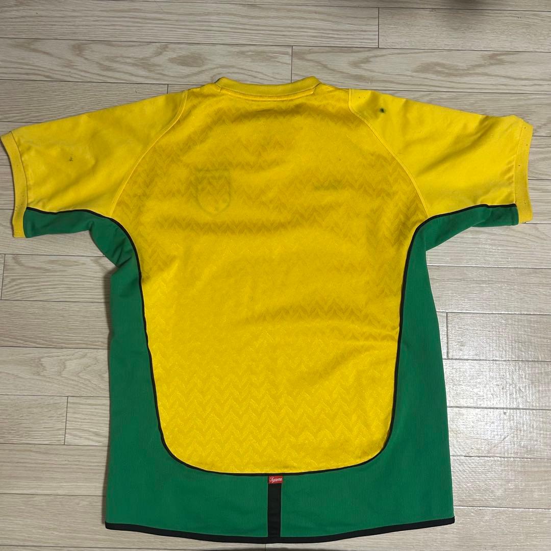 Supreme. Umbriaコラボ、ゲームT - メルカリ