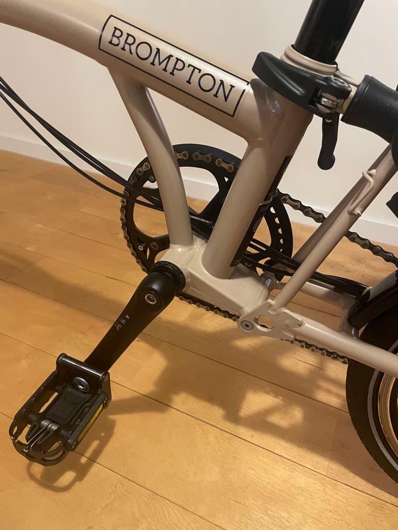 BROMPTON 2024年モデル S6L デューンサンド ブルックスのサドル付