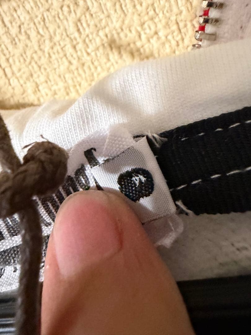 komomoA Bathing Ape シャークパーカー　蓄光白黒Lサイズ