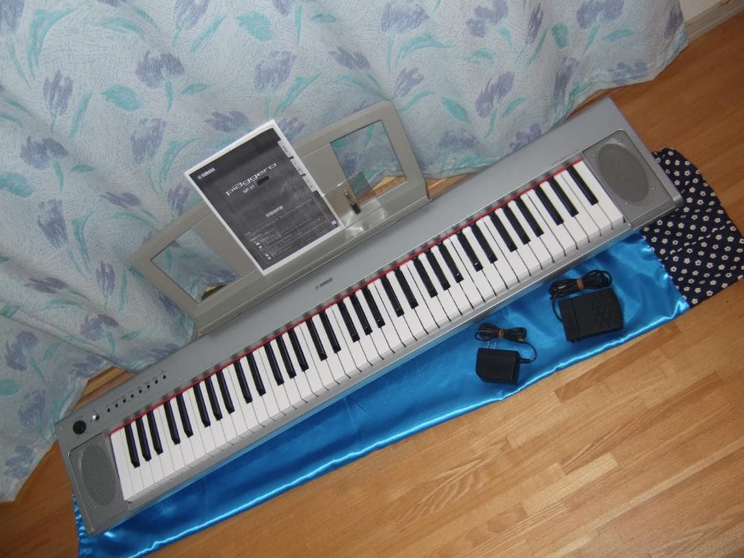 YAMAHA NP-31S 電子ピアノ ピアジェーロ 付属品多数 【送料込み】