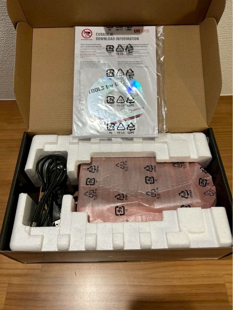 Steinberg UR242 オーディオインターフェイス