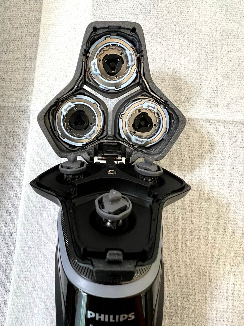 フィリップス 9000シリーズ　電気シェーバー　S9986/30 展示品