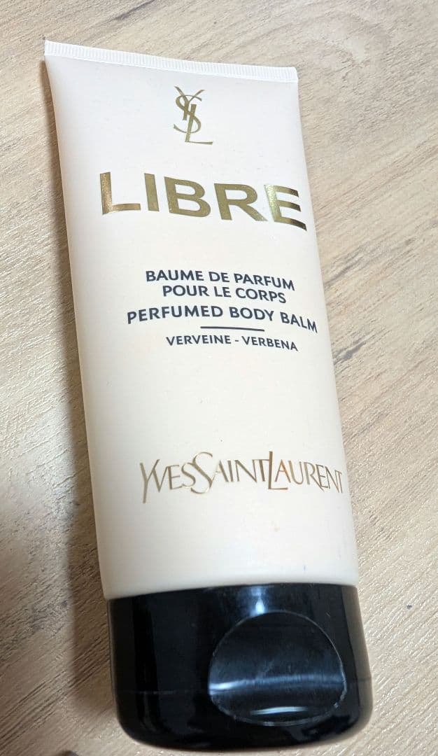 YSLイブサンローラン リブレ ボディバーム 200ml