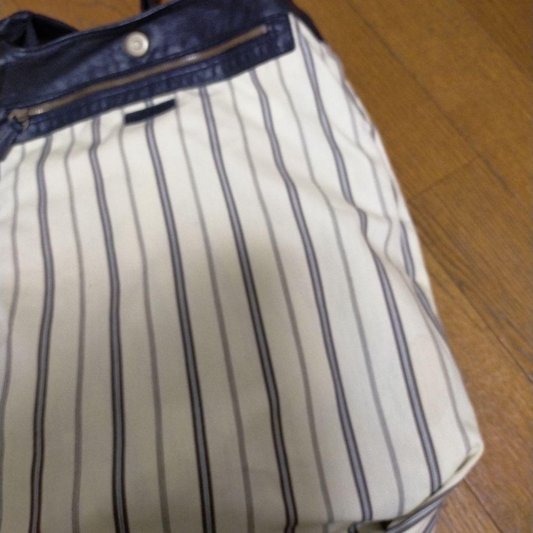 B.stuff　黒のレザーリュック