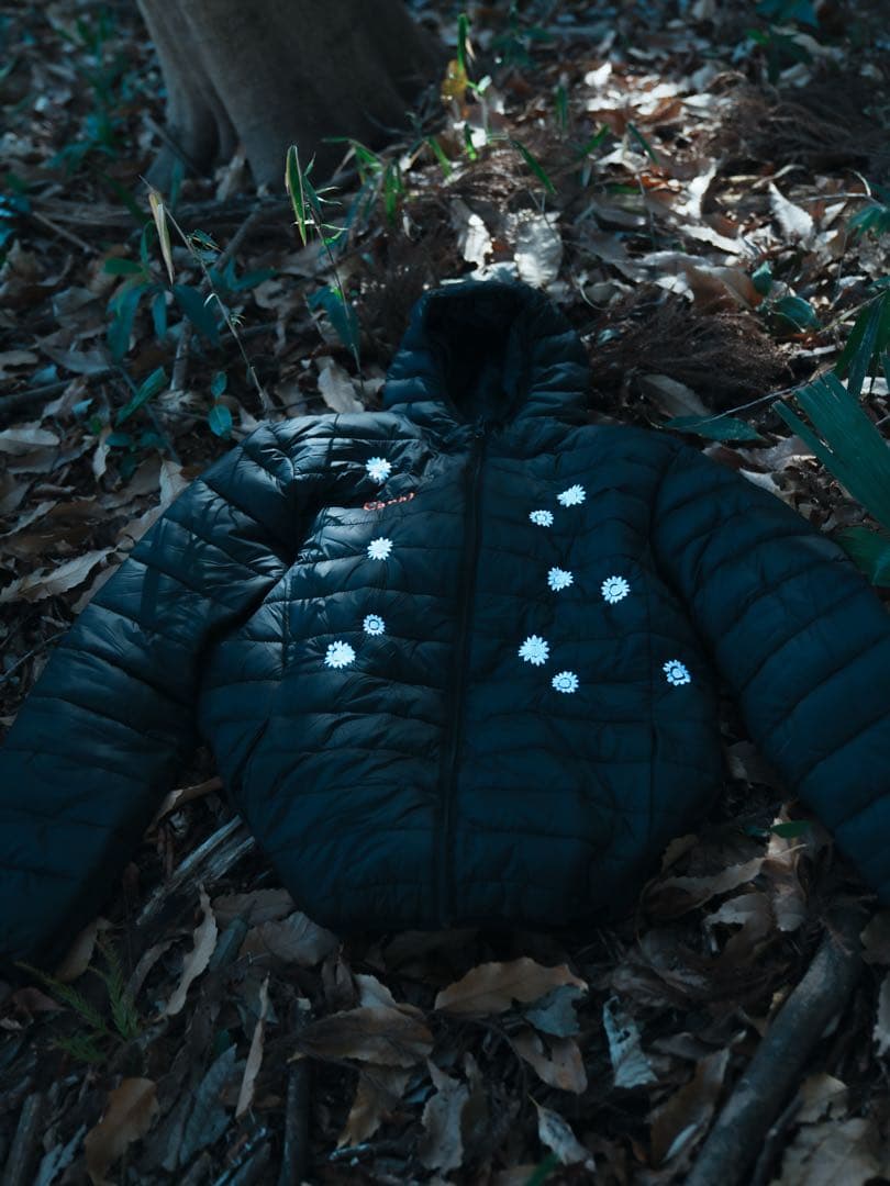 ⭐︎様　花刺繍入りのパテッドジャケット(フード付き)