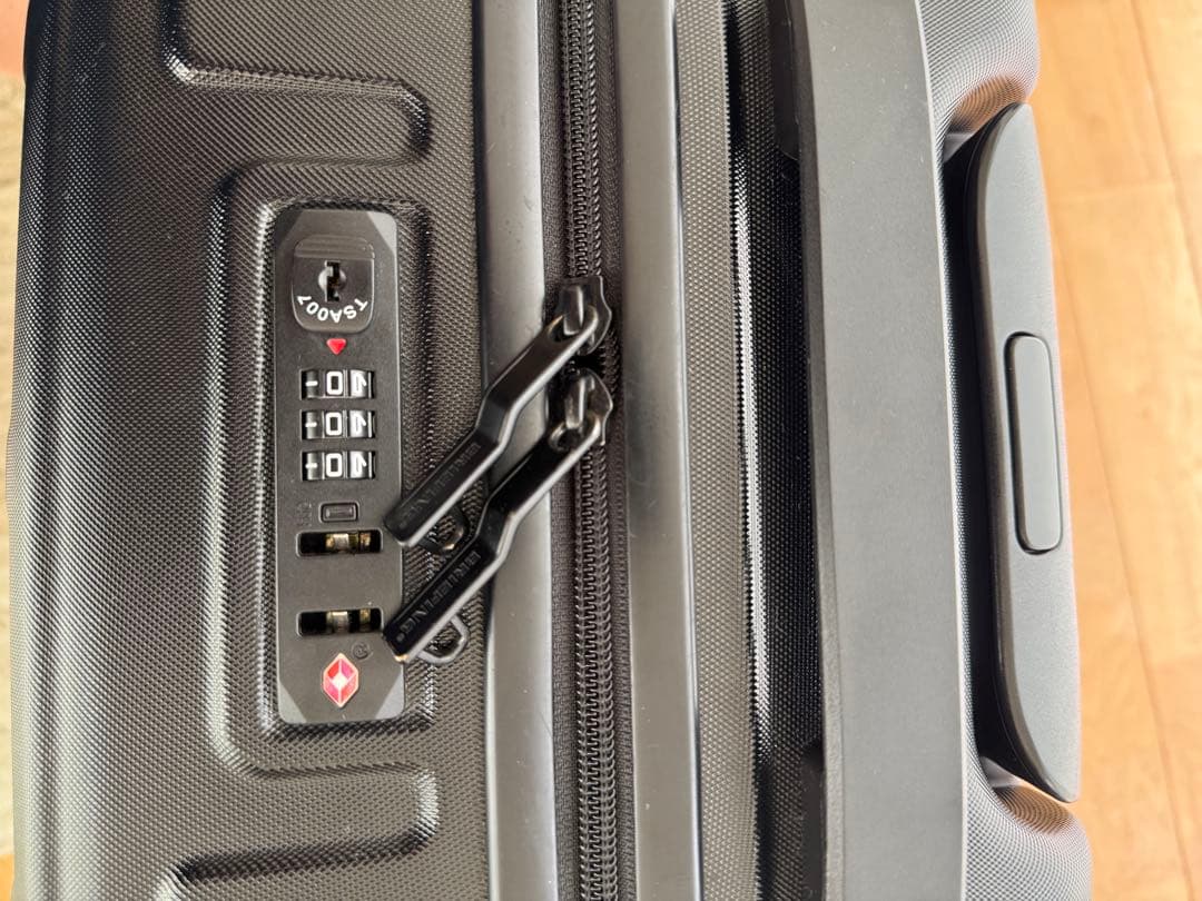 BRIEFING ハードシェルキャリーケース 37L ブラック