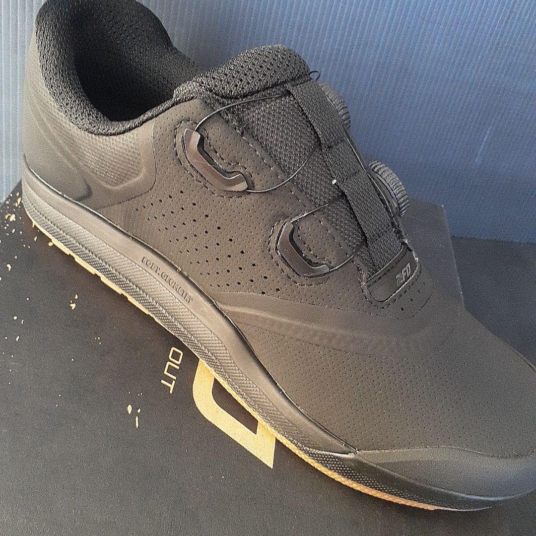 スペシャライズド 2FO CLIPLITE 39.5