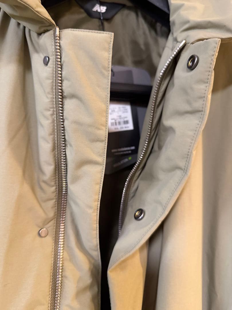 ニューバランス　コート&パンツセット サイズL 新品