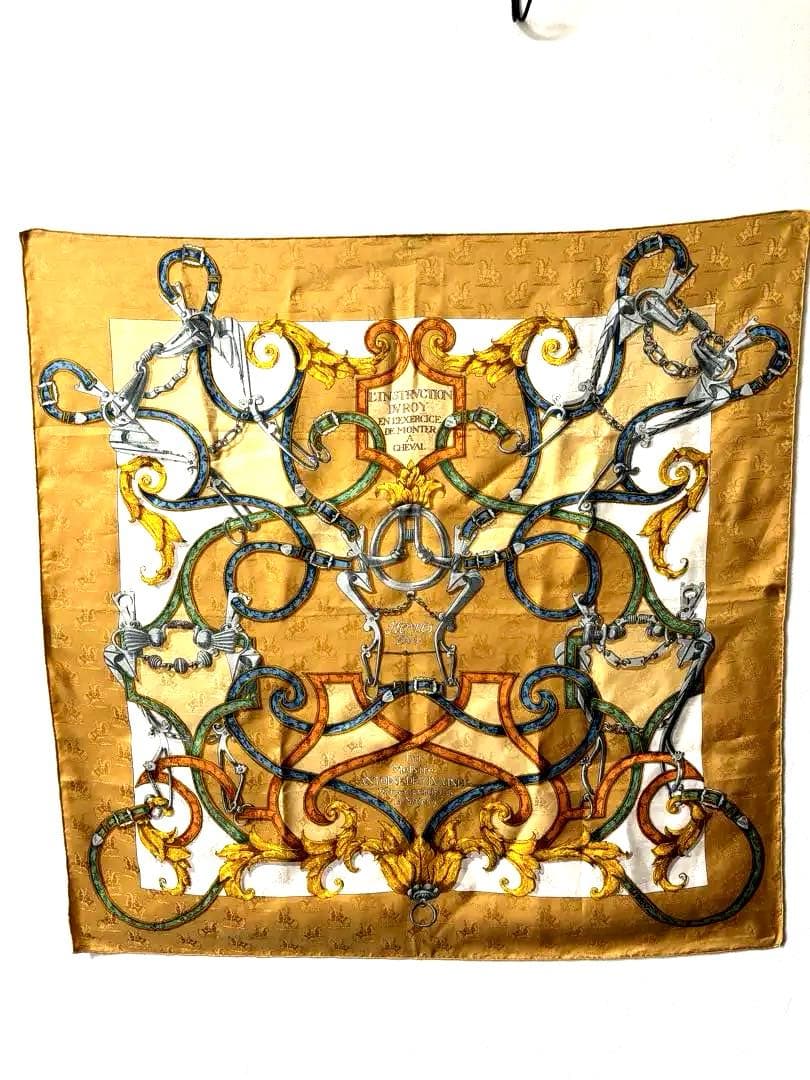 【未使用・正規品】HERMÈSエルメス スカーフ カレ90 エルメスの名作カレ