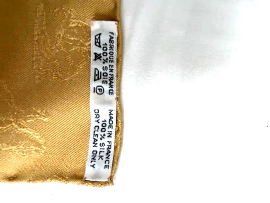 【未使用・正規品】HERMÈSエルメス スカーフ カレ90 エルメスの名作カレ