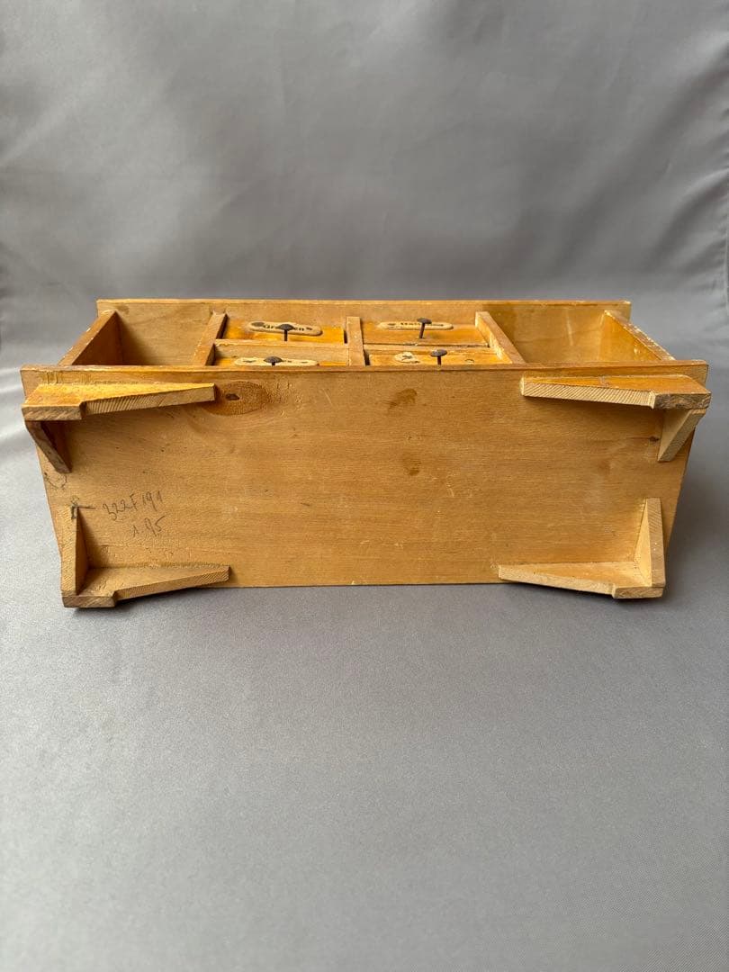 アンティーク ドールキャビネット ドールハウス ミニチュア 木製棚 ドール家具