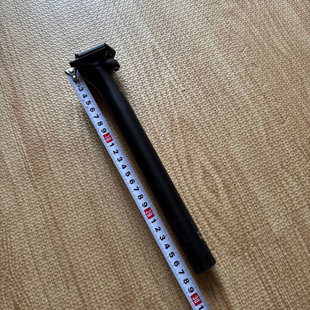 ワンバイエス カーボン メルト シートポスト　27.2φ