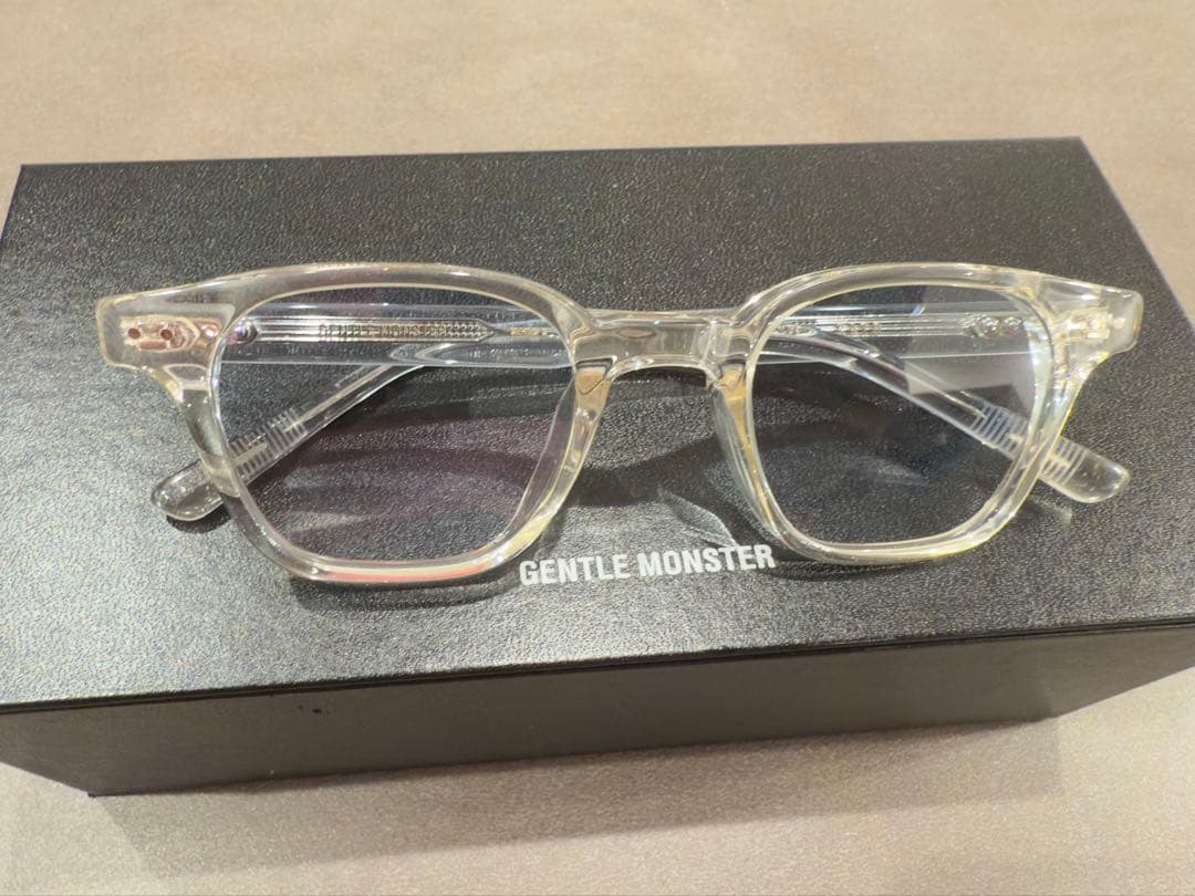 GENTLE MONSTER クリアフレーム サングラス