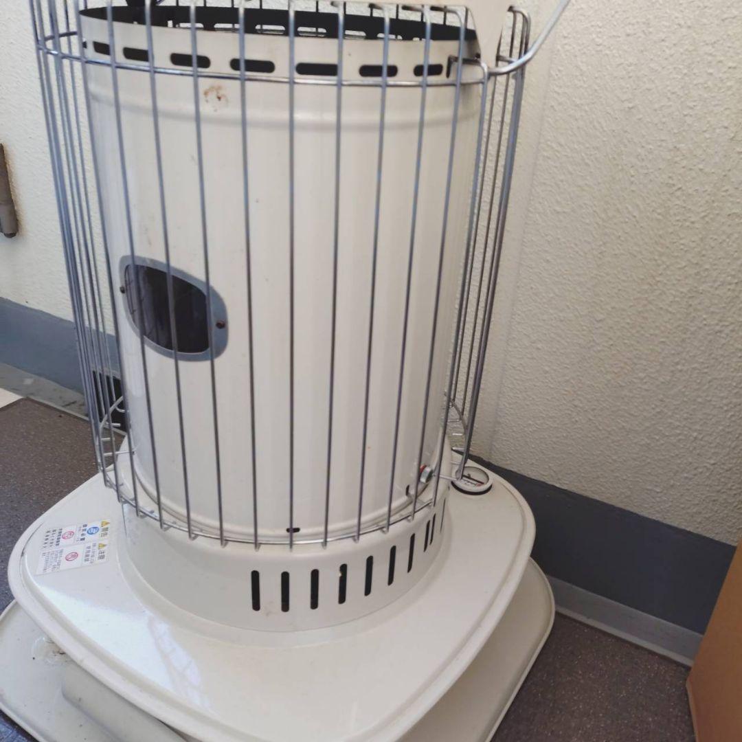 美品 コロナ SL-66D ホワイト 灯油ストーブ L108933233 正規 品