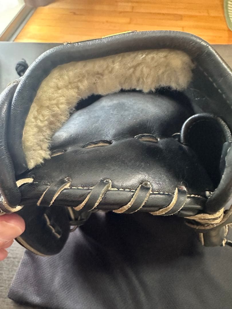 ZETT プロステイタス硬式野球ピッチャー用グローブ ブラック