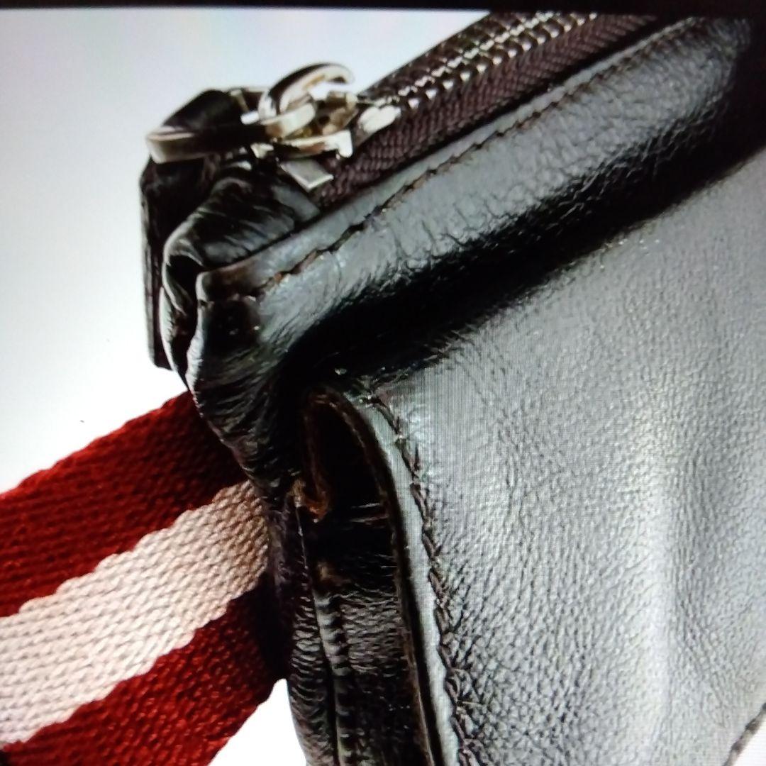 BALLY ボディバッグ コンパクト 黒