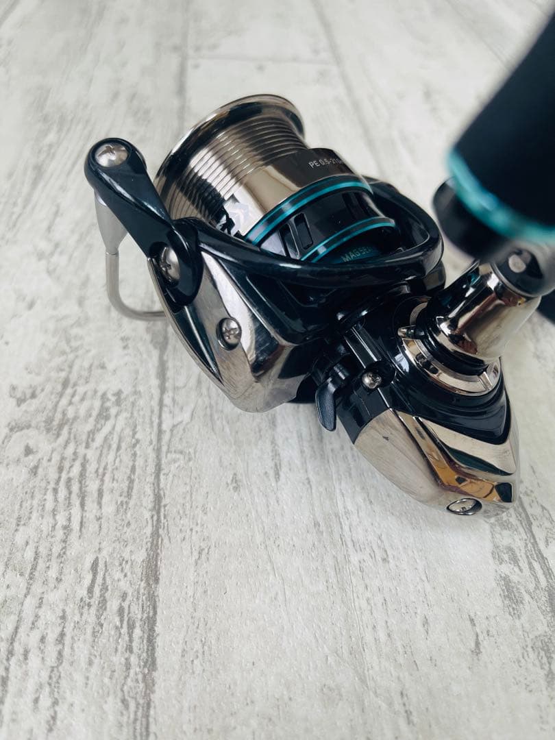 16エメラルダス 2508PE-H-DH ダイワ