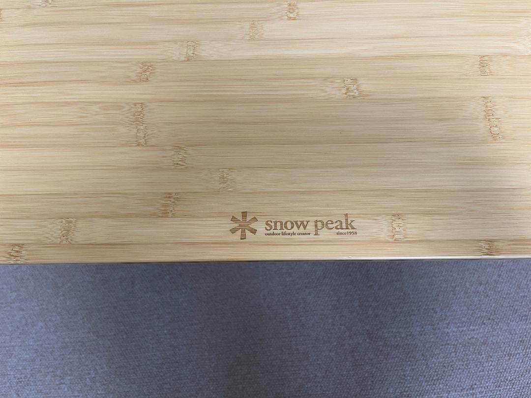 スノーピーク　ワンアクションテーブルロング竹(720×1,215×660 mm)