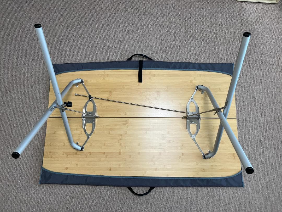 スノーピーク　ワンアクションテーブルロング竹(720×1,215×660 mm)