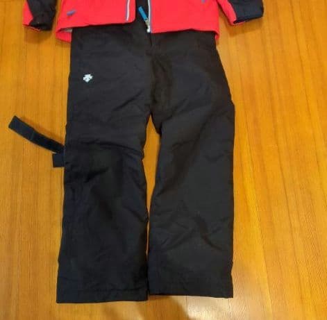 最終割♥デサント　キッズ　スノーウェア　上下　150 DWJQJH01