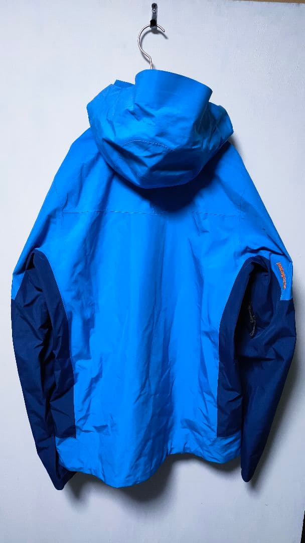 【PATAGONIA パタゴニア】パウダーボウルジャケット メンズ 雪山