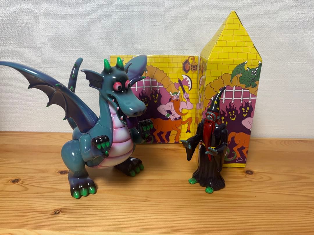 激レア100体限定】山崎若菜 ドラゴン 魔法使い ゾンビカラー ソフビ