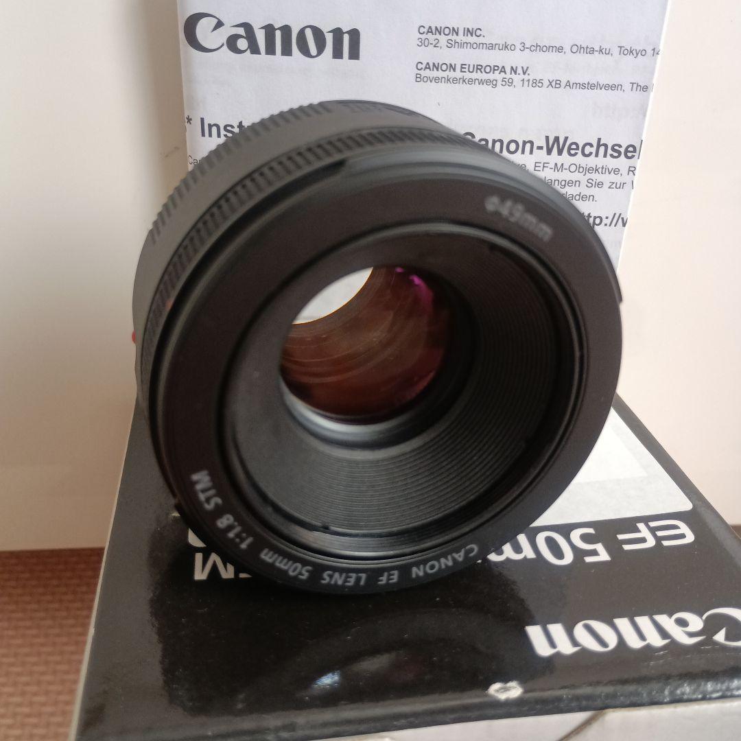 Canon EF 50mm f/1.8 STM レンズ　キャノン